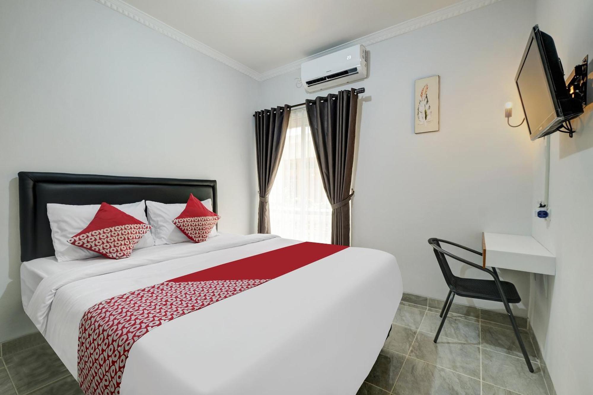 Super Oyo Capital O 90983 Harmony Easy Stay Maguwo Bagian luar foto