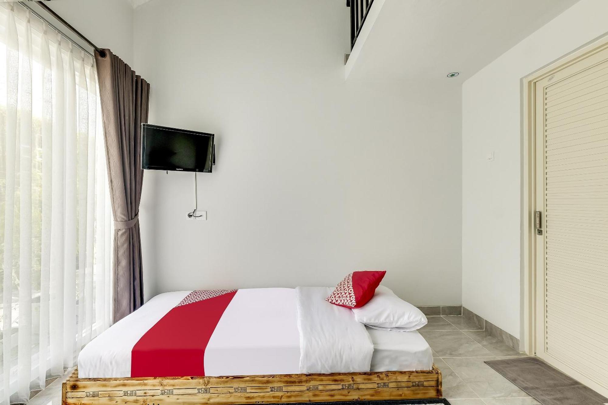 Super Oyo Capital O 90983 Harmony Easy Stay Maguwo Bagian luar foto